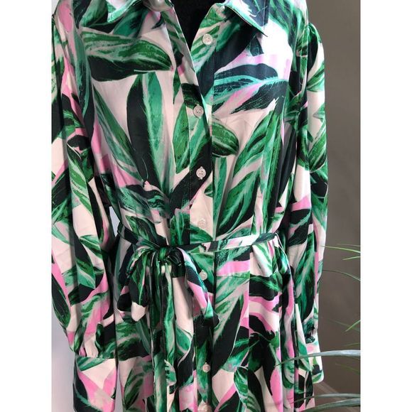 BEAUTICURVE x LANE BRYANT FLORAL DRESS! NWOT - Picture 3 of 4